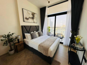 Premium 1br Fully Furnished Apt With Balcony